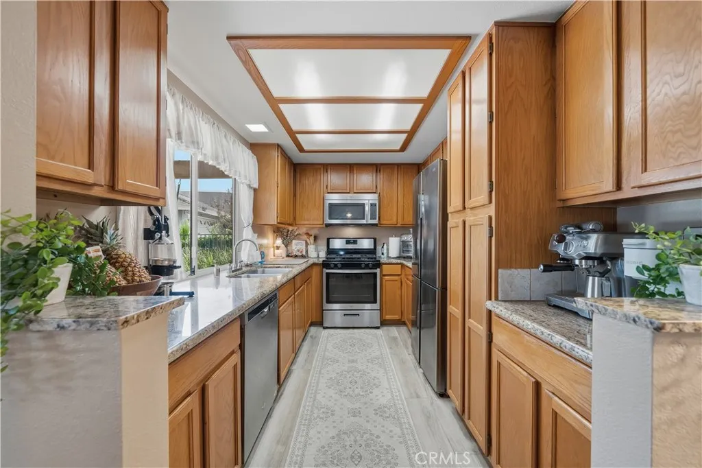 43027 Argo Ct, Temecula, California 92592 home-pic-10